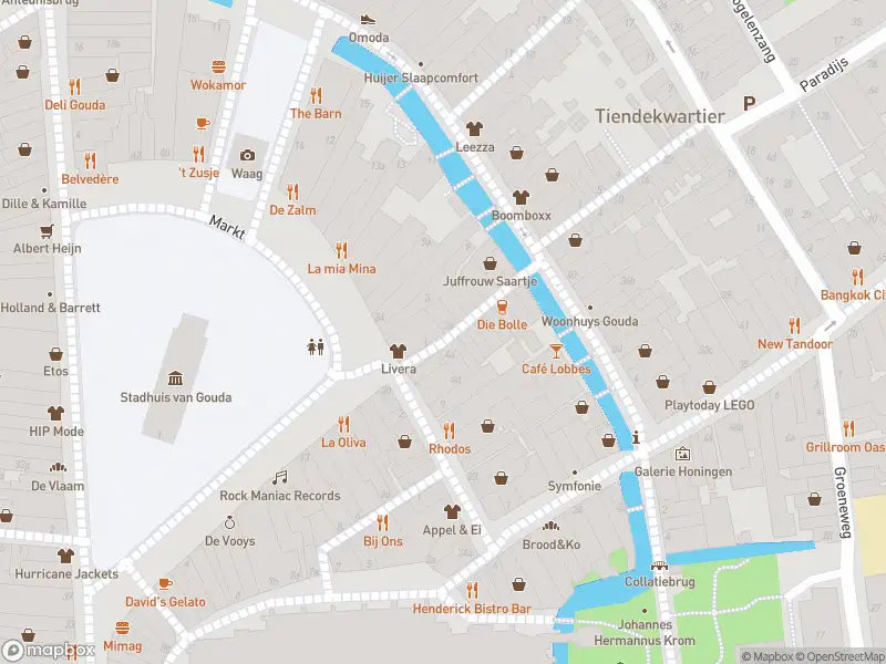 Ambulance met gepaste spoed naar de Stoofsteeg in Gouda