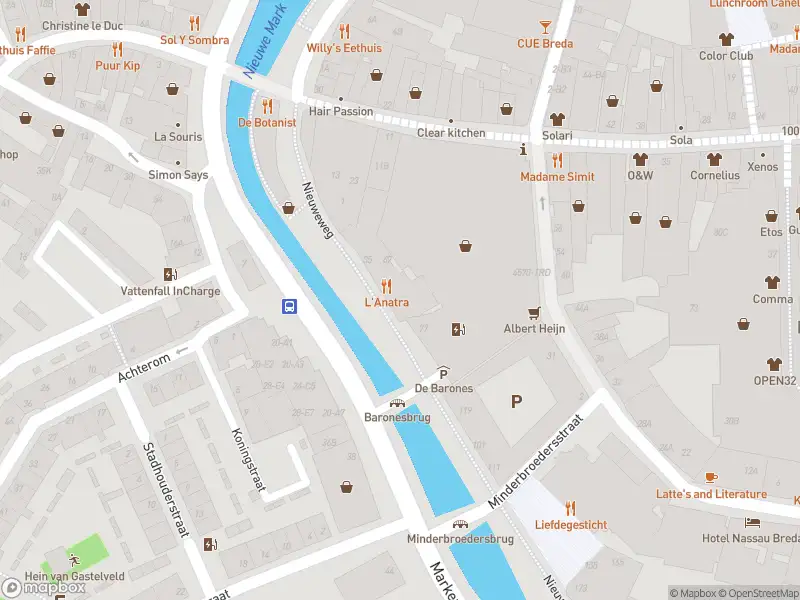 Brandweer met gepaste spoed naar de Nieuweweg in Breda vanwege een liftopsluiting