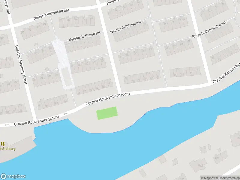 Ambulance met grote spoed naar de Clazina Kouwenbergzoom in Rotterdam