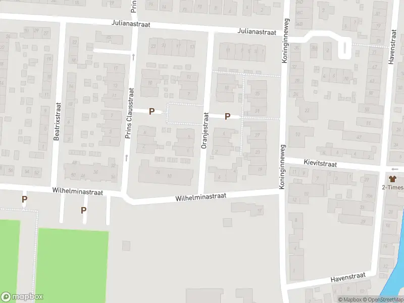 Ambulance met grote spoed naar de Oranjestraat in Numansdorp