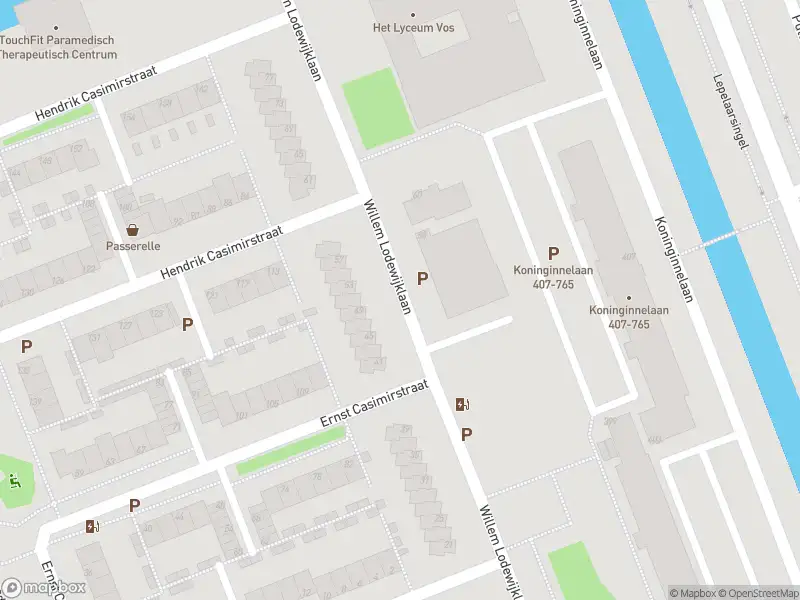 Ambulance met grote spoed naar de Willem Lodewijklaan in Vlaardingen