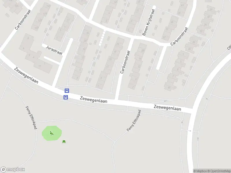 Brandweer met gepaste spoed naar de Carboonstraat in Heerlen vanwege een buitenbrand