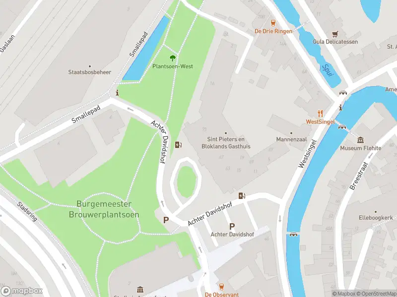 Brandweer met grote spoed naar de Achter Davidshof in Amersfoort vanwege reanimatie