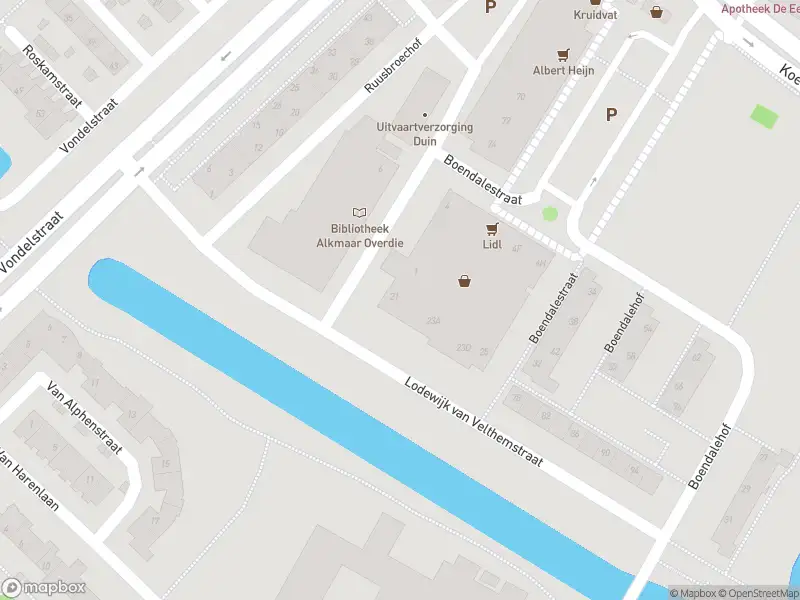 Ambulance met gepaste spoed naar de Lodewijk van Velthemstraat in Alkmaar