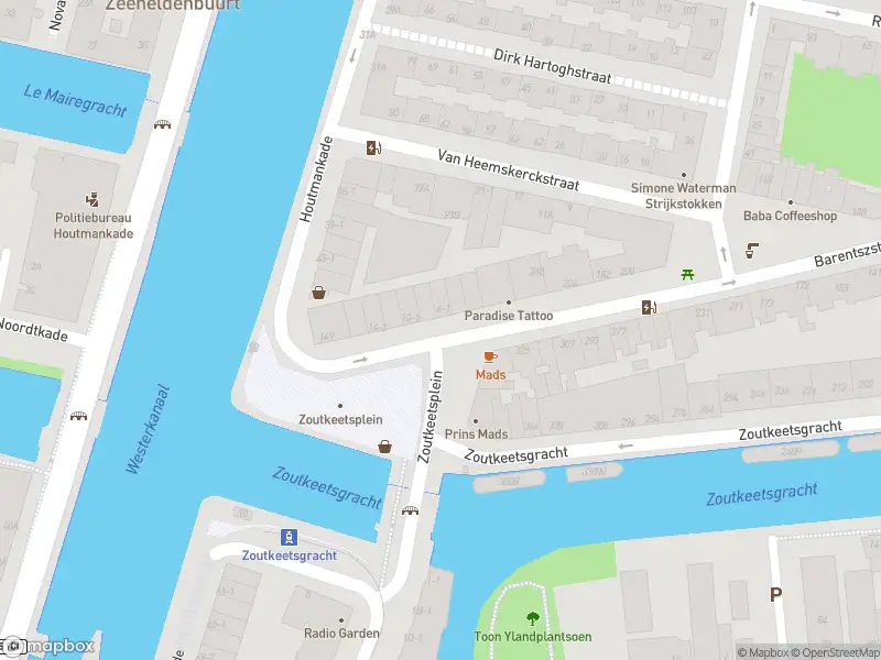 Brandweer met grote spoed naar de Zoutkeetsplein in Amsterdam vanwege afhijsen patient