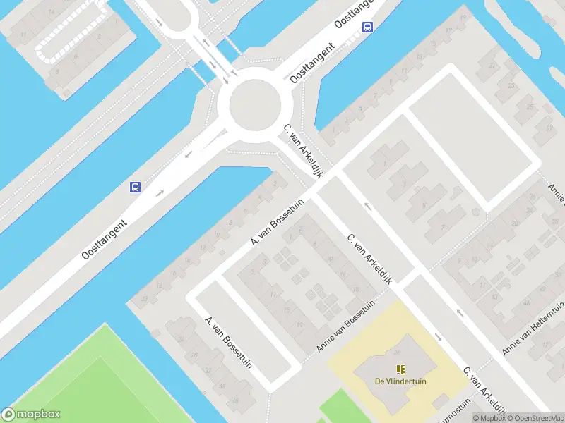 Ambulance met gepaste spoed naar de Anna van Bossetuin in Heerhugowaard