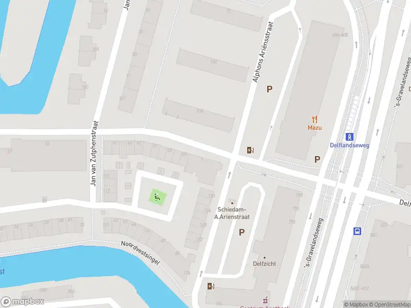 Ambulance met grote spoed naar de Alphons Ariënsstraat in Schiedam