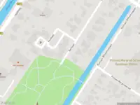 Brandweer met gepaste spoed naar de Koningin Wilhelminalaan in Smilde vanwege voertuigbrand