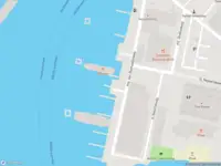 Brandweer met gepaste spoed naar de Klaprozenweg in Amsterdam vanwege een liftopsluiting