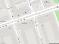 Ambulance met gepaste spoed naar de Pieter Calandlaan in Amsterdam