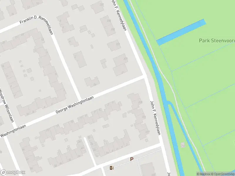 Ambulance met grote spoed naar de George Washingtonlaan in Rijswijk