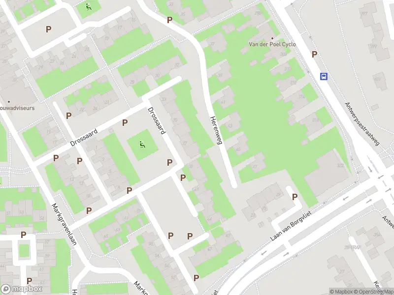 Brandweer met grote spoed naar de Hof van Sulzbach in Bergen op Zoom vanwege voertuigbrand