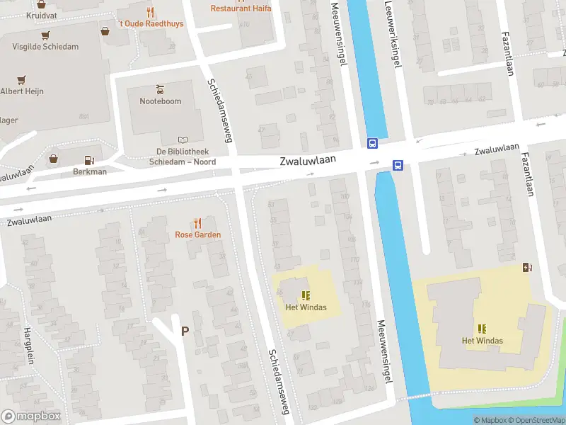 Ambulance met grote spoed naar de Schiedamseweg in Schiedam