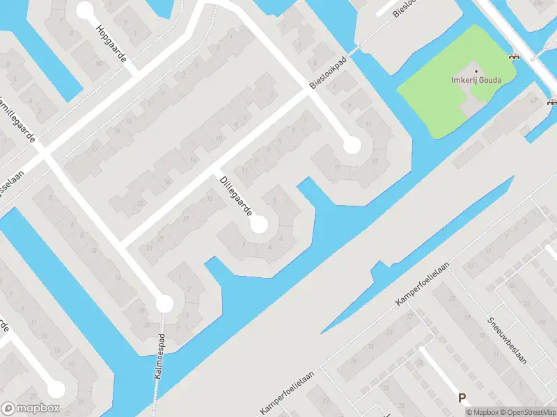 Ambulance met grote spoed naar de Dillegaarde in Gouda