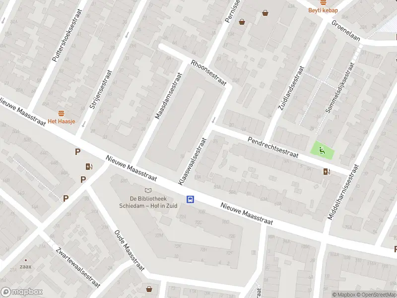 Ambulance met gepaste spoed naar de Klaaswaalsestraat in Schiedam