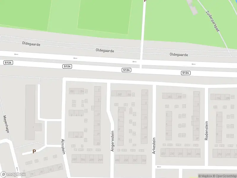 Ambulance met grote spoed naar de Oldegaarde in Rotterdam