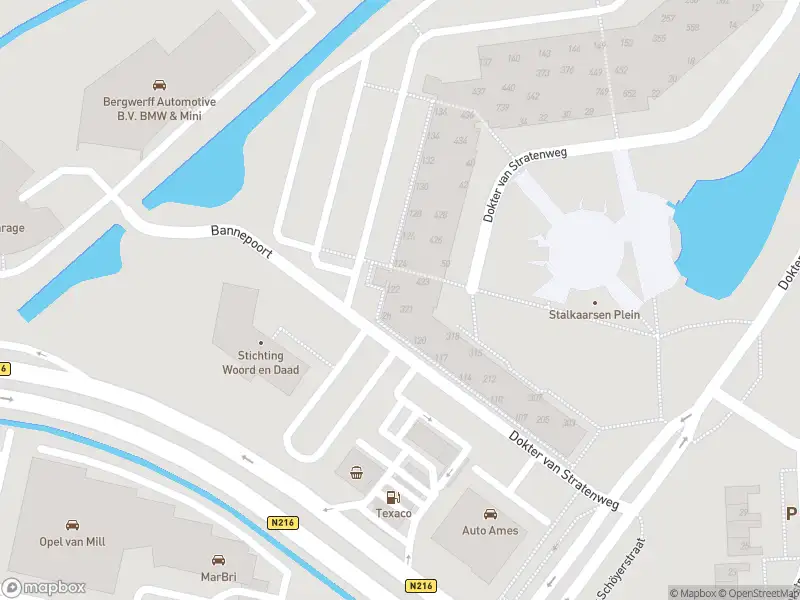 Ambulance met grote spoed naar de Dokter van Stratenweg in Gorinchem