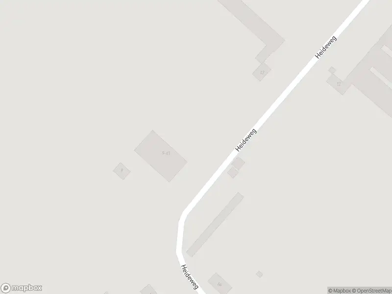 Brandweer met gepaste spoed naar de Zandweg in Waardenburg