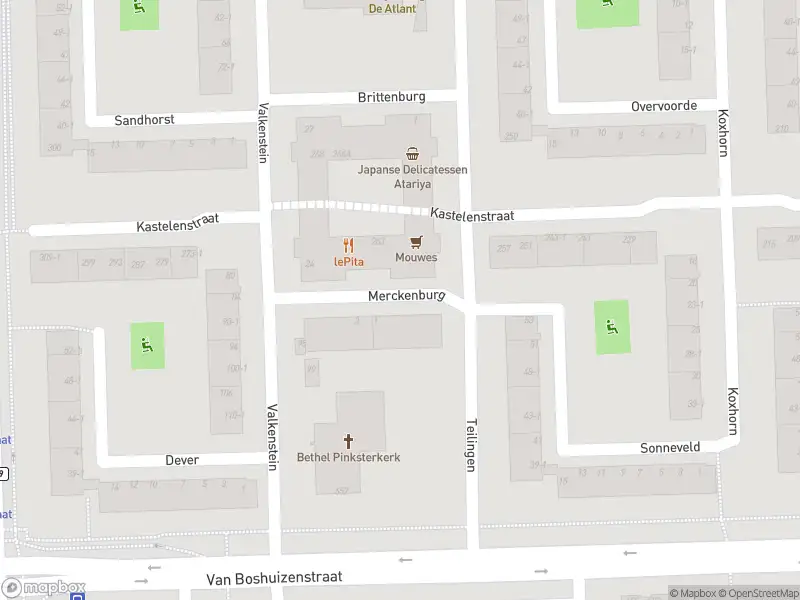 Ambulance met grote spoed naar de Merckenburg in Amsterdam