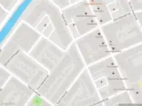 Ambulance met gepaste spoed naar de Herensingel in Haarlem