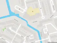 Ambulance met grote spoed naar de Varnasingel in Rotterdam