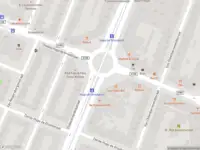 Ambulance met gepaste spoed naar de Derde Hugo de Grootstraat in Amsterdam