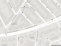 Ambulance met gepaste spoed naar de Tielman Oemstraat in Schiedam