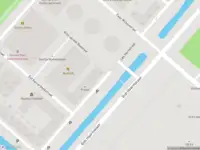 Brandweer met gepaste spoed naar de Leo Hornstraat in Amsterdam vanwege wateroverlast