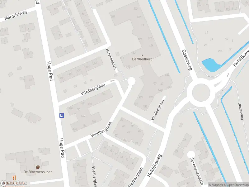 Ambulance met grote spoed naar de Vliedberglaan in Ouddorp