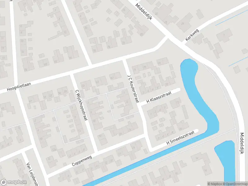 Ambulance met gepaste spoed naar de J C Kouterstraat in Rockanje