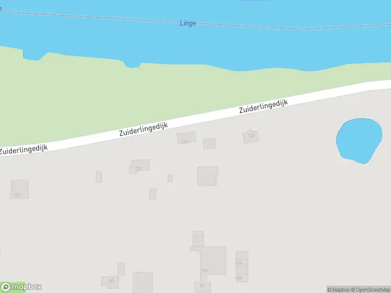 Ambulance met grote spoed naar de Zuiderlingedijk in Spijk