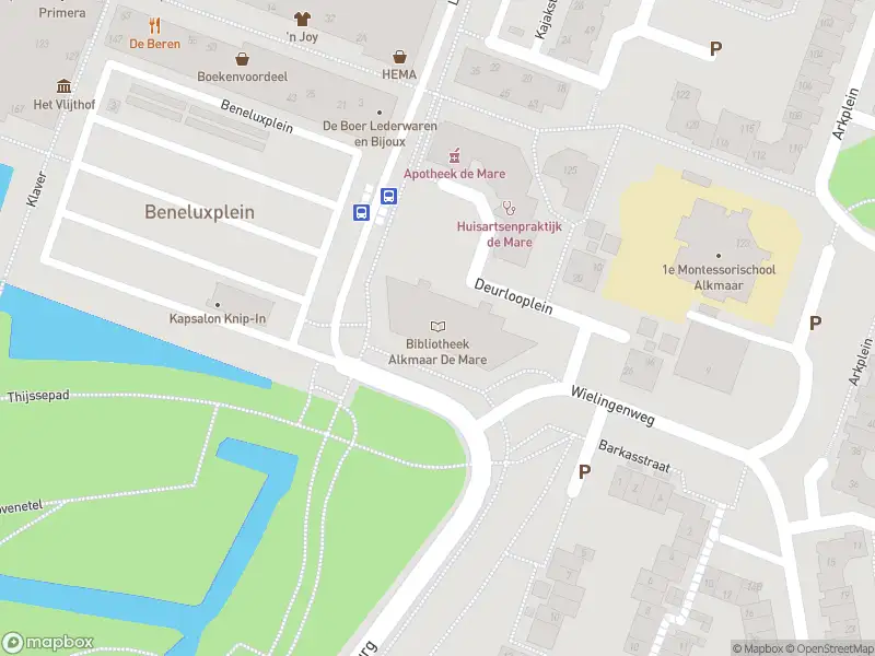 Ambulance met gepaste spoed naar de Laan van Straatsburg in Alkmaar