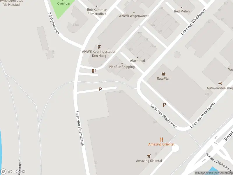 Ambulance met gepaste spoed naar de Laan van Haamstede in 's-Gravenhage