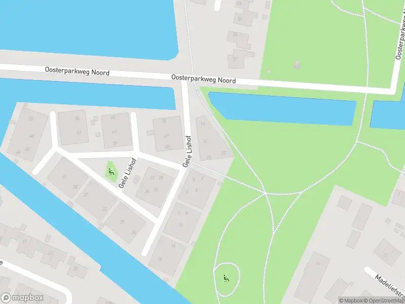 Ambulance met grote spoed naar de Gele Lishof in Heerhugowaard