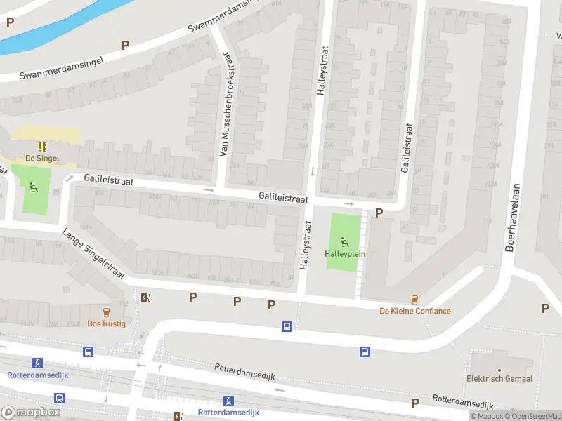 Ambulance met grote spoed naar de Galileistraat in Schiedam