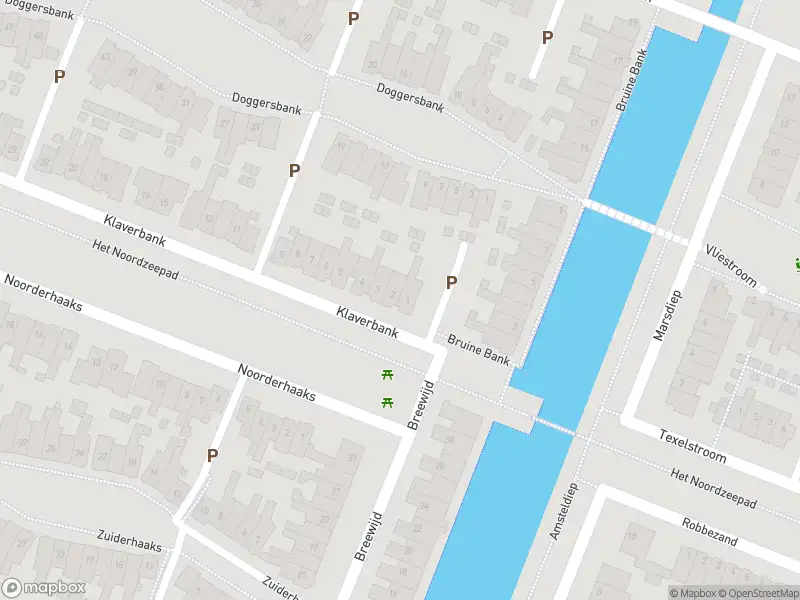 Ambulance met gepaste spoed naar de Klaverbank in Volendam