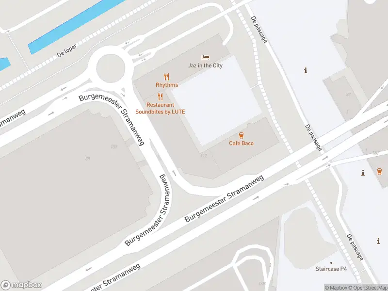 112 melding Ambulance met gepaste spoed naar de De passage in Amsterdam