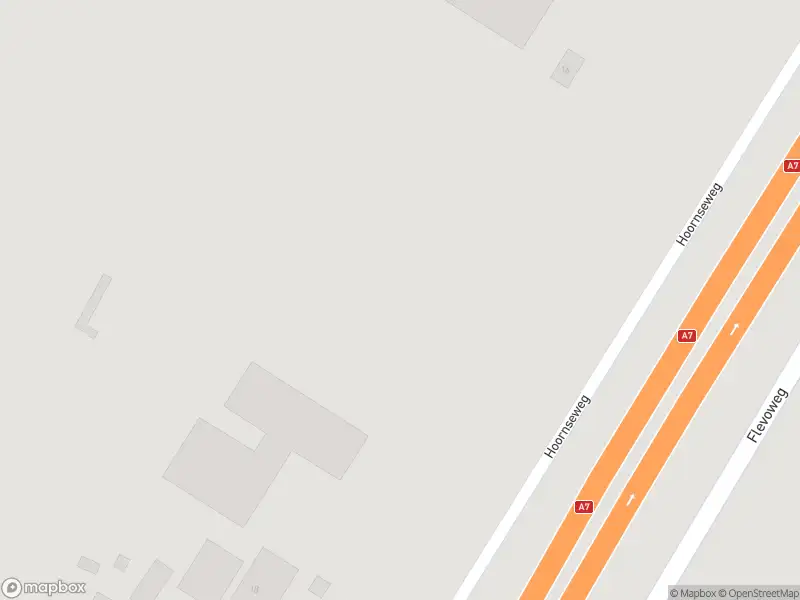 Ambulance met grote spoed naar de Hoornseweg in Middenmeer