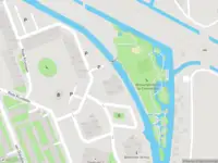 Ambulance met grote spoed naar de Rode Kruislaan in Diemen