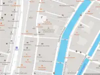 Brandweer met grote spoed naar de Nes in Amsterdam