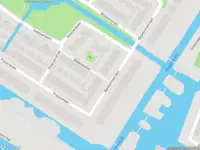 Ambulance met grote spoed naar de Bodenseehof in Amsterdam