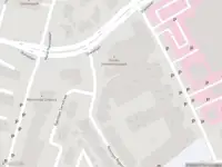 Ambulance met grote spoed naar de Laurentiusplein in Roermond