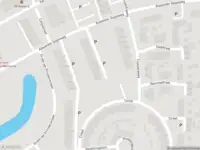 Brandweer met gepaste spoed naar de Lieftinckstraat in Vlissingen vanwege een buitenbrand