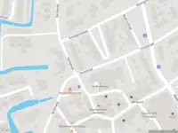 Ambulance met grote spoed naar de Kerkstraat in Poortugaal