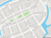 Ambulance met grote spoed naar de Molensingel in Delft