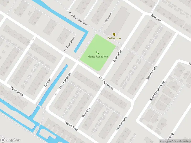 Ambulance met grote spoed naar de Le Tourmalet in Amsterdam