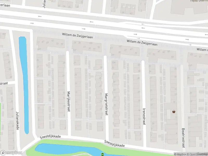 Ambulance met gepaste spoed naar de Willem de Zwijgerlaan in Leiden