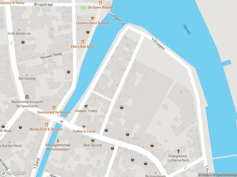 Ambulance met gepaste spoed naar de Groote Noord in Monnickendam