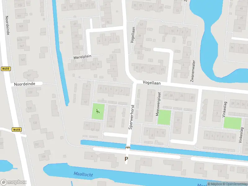 Ambulance met grote spoed naar de Sperwerhorst in Boskoop