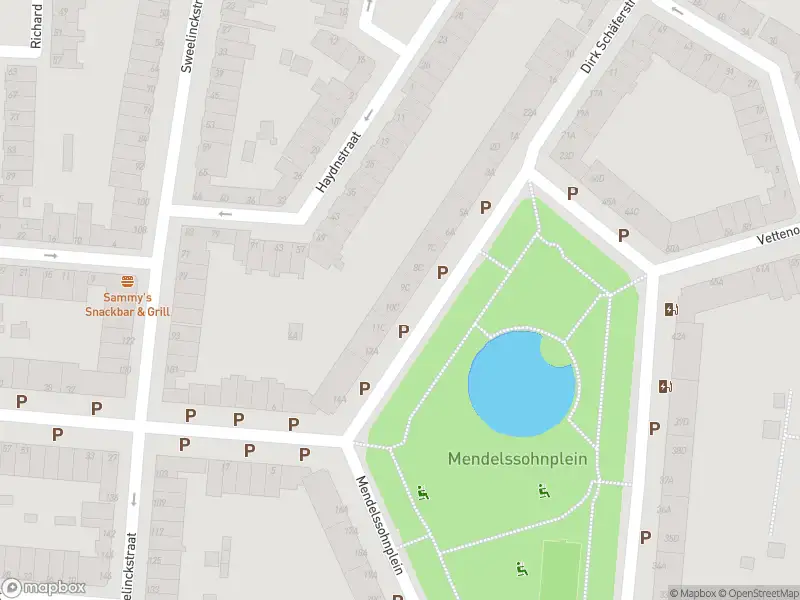 Ambulance met grote spoed naar de Mendelssohnplein in Vlaardingen